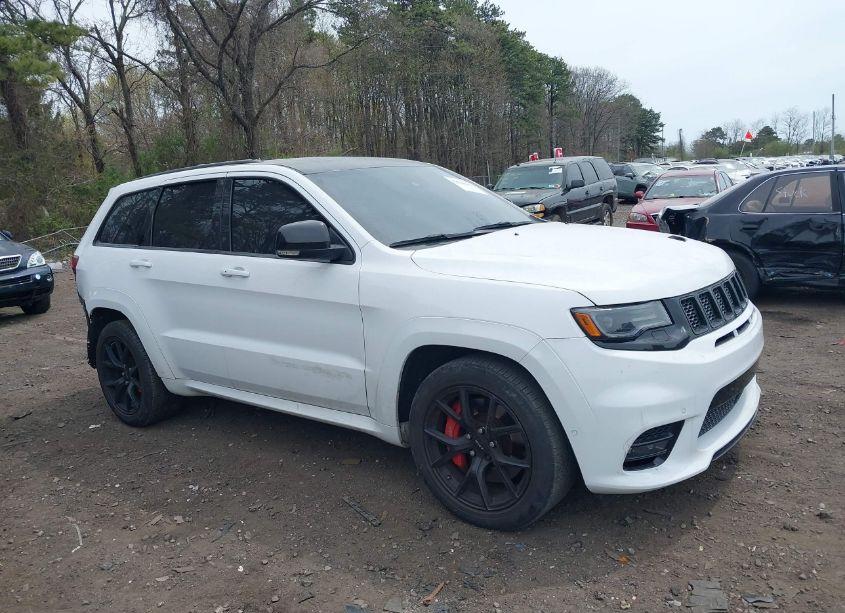 2019 Jeep Grand CHEROKEE SRT (VIN 1C4RJFDJ8KC719735) main photo