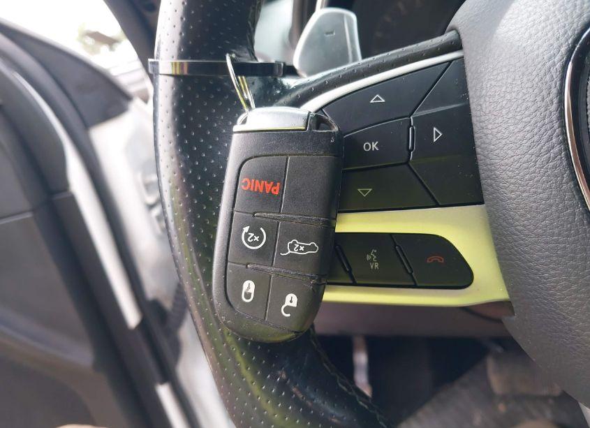 Photo 11 of 2019 Jeep Grand CHEROKEE SRT (VIN 1C4RJFDJ8KC719735)