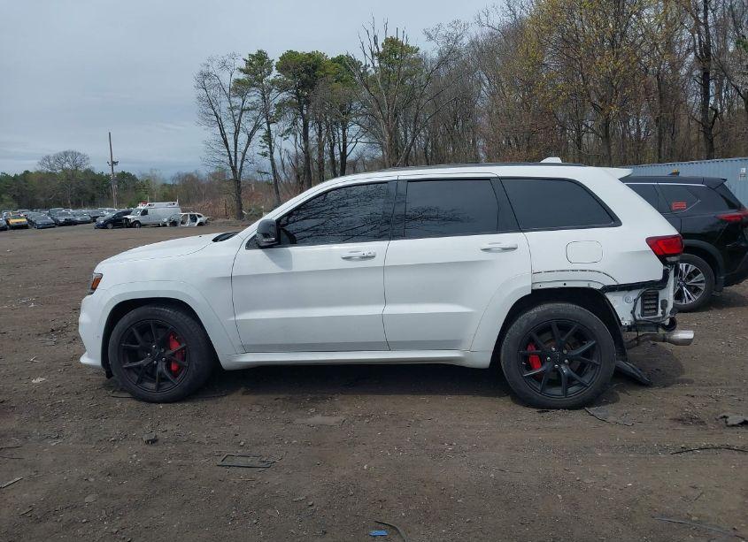 Photo 14 of 2019 Jeep Grand CHEROKEE SRT (VIN 1C4RJFDJ8KC719735)