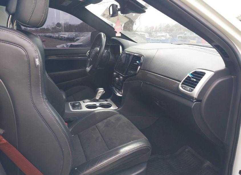Photo 5 of 2019 Jeep Grand CHEROKEE SRT (VIN 1C4RJFDJ8KC719735)