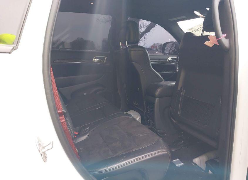 Photo 8 of 2019 Jeep Grand CHEROKEE SRT (VIN 1C4RJFDJ8KC719735)