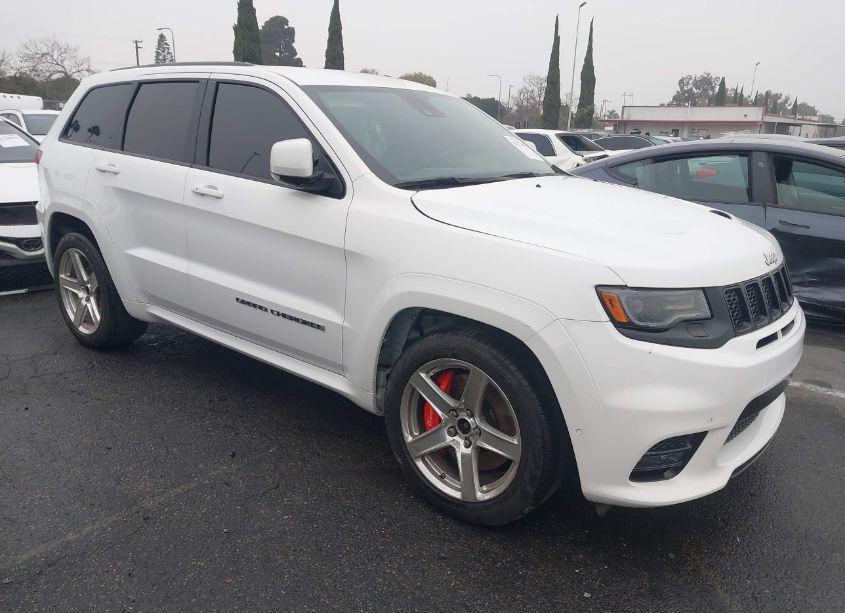 2017 Jeep Grand CHEROKEE SRT 4X4 (VIN 1C4RJFDJ9HC696068) main photo