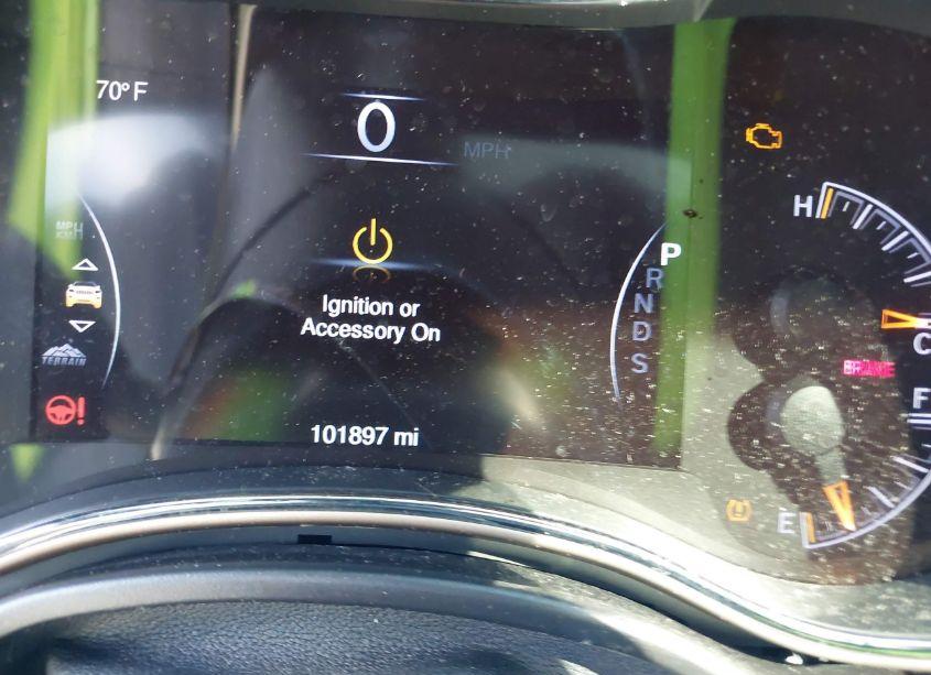 Photo 7 of 2015 Jeep Grand CHEROKEE SUMMIT (VIN 1C4RJFJG1FC879938)