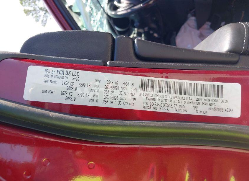 Photo 9 of 2019 Jeep Grand CHEROKEE SUMMIT 4X4 (VIN 1C4RJFJG1KC542177)