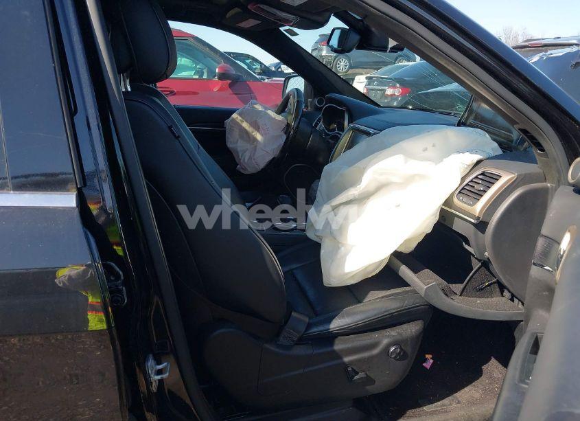 Photo 5 of 2015 Jeep Grand CHEROKEE SUMMIT (VIN 1C4RJFJG2FC878586)