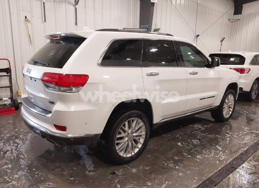 Photo 4 of 2017 Jeep Grand CHEROKEE SUMMIT 4X4 (VIN 1C4RJFJG2HC689584)