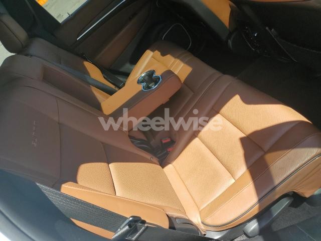 Photo 4 of 2016 JEEP GRAND CHEROKEE SUMMIT (VIN 1C4RJFJG3GC325169)