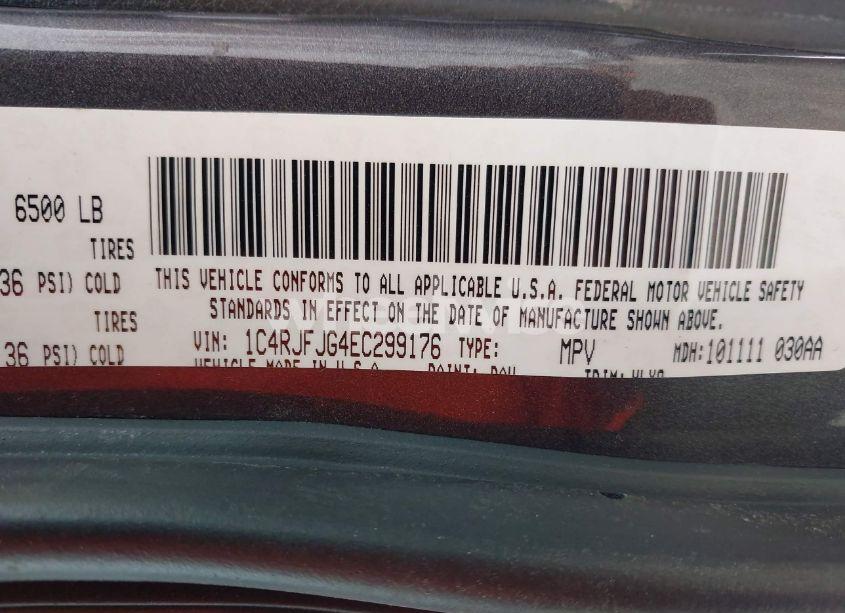 Photo 9 of 2014 Jeep Grand CHEROKEE SUMMIT (VIN 1C4RJFJG4EC299176)