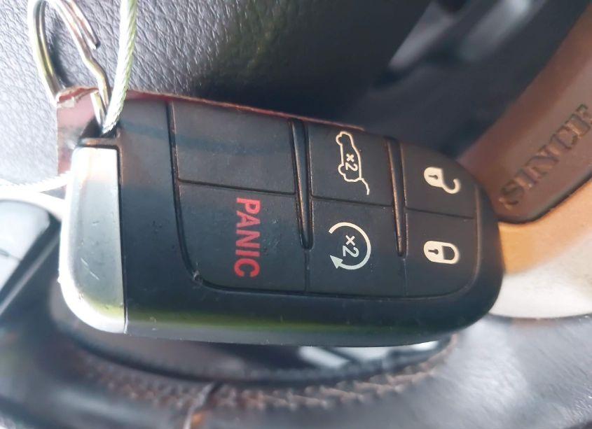 Photo 11 of 2014 Jeep Grand CHEROKEE SUMMIT (VIN 1C4RJFJG4EC325792)