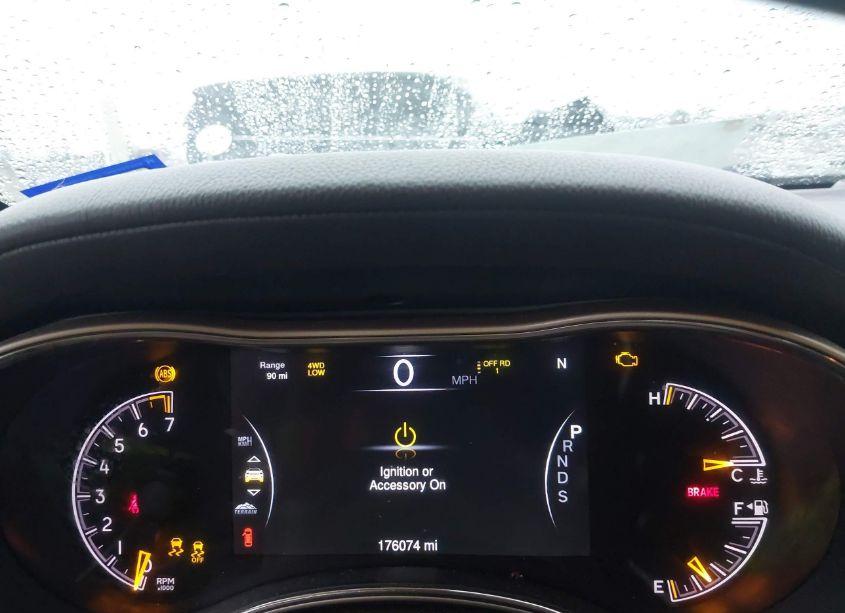 Photo 7 of 2014 Jeep Grand CHEROKEE SUMMIT (VIN 1C4RJFJG4EC325792)