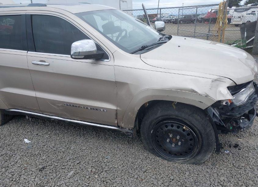 Photo 6 of 2014 Jeep Grand CHEROKEE SUMMIT (VIN 1C4RJFJG4EC476163)