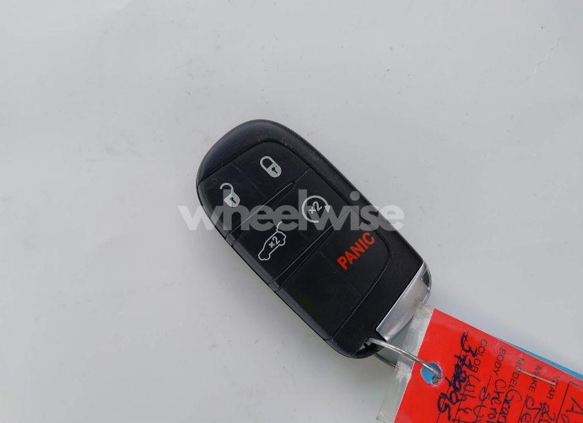 Photo 11 of 2020 Jeep Grand CHEROKEE SUMMIT 4X4 (VIN 1C4RJFJG4LC372995)