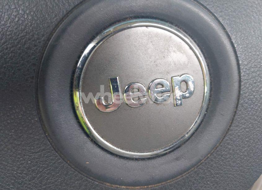 Photo 12 of 2017 Jeep Grand CHEROKEE SUMMIT 4X4 (VIN 1C4RJFJG5HC637172)