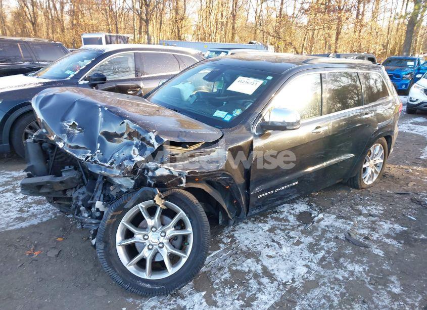 Photo 2 of 2015 Jeep Grand CHEROKEE SUMMIT (VIN 1C4RJFJG6FC642152)