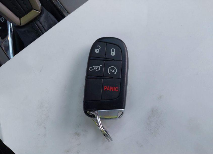 Photo 11 of 2016 Jeep Grand CHEROKEE SUMMIT (VIN 1C4RJFJG8GC395783)