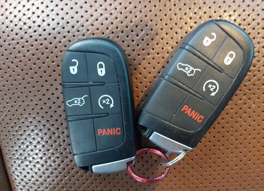 Photo 11 of 2020 Jeep Grand CHEROKEE SUMMIT 4X4 (VIN 1C4RJFJG8LC206057)