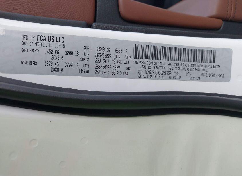 Photo 9 of 2020 Jeep Grand CHEROKEE SUMMIT 4X4 (VIN 1C4RJFJG8LC206057)