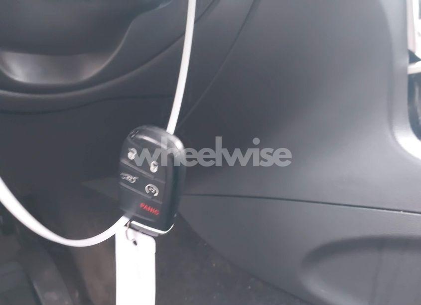 Photo 11 of 2015 Jeep Grand CHEROKEE SUMMIT (VIN 1C4RJFJGXFC122665)