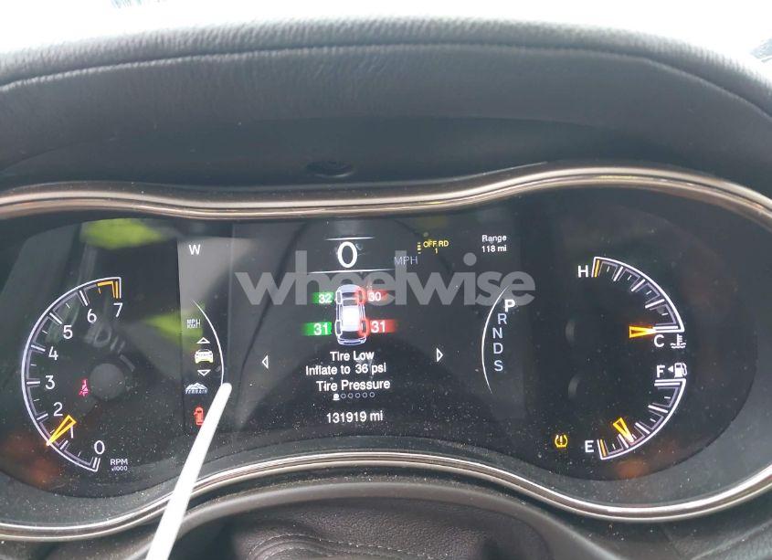 Photo 7 of 2015 Jeep Grand CHEROKEE SUMMIT (VIN 1C4RJFJGXFC122665)