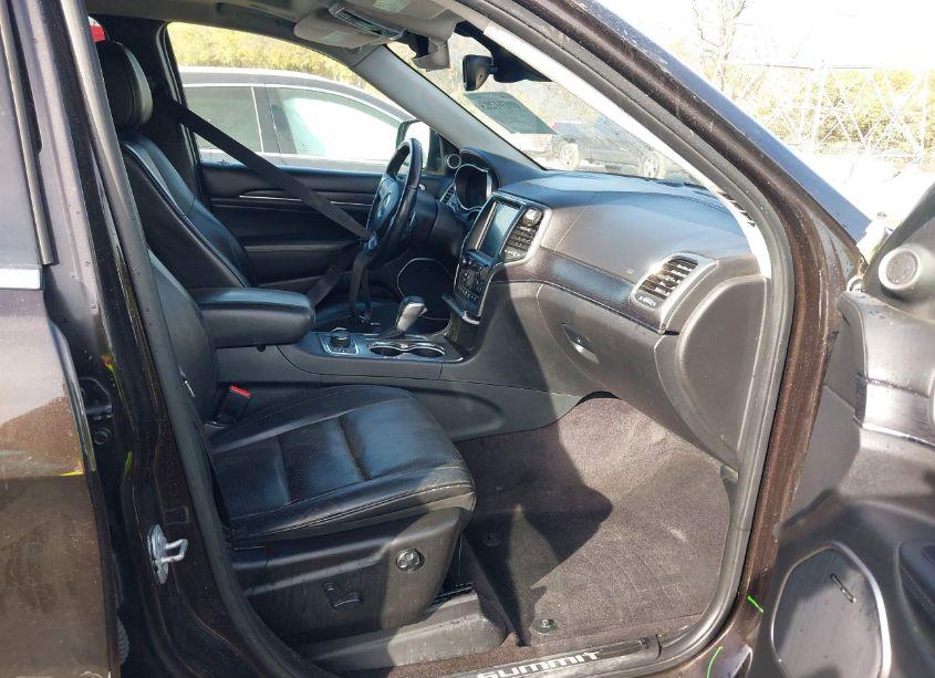 Photo 5 of 2017 Jeep Grand CHEROKEE SUMMIT 4X4 (VIN 1C4RJFJGXHC603941)