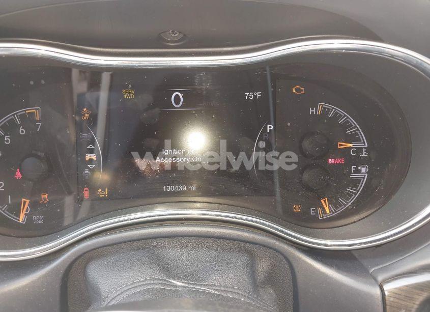 Photo 7 of 2017 Jeep Grand CHEROKEE SUMMIT 4X4 (VIN 1C4RJFJGXHC865801)