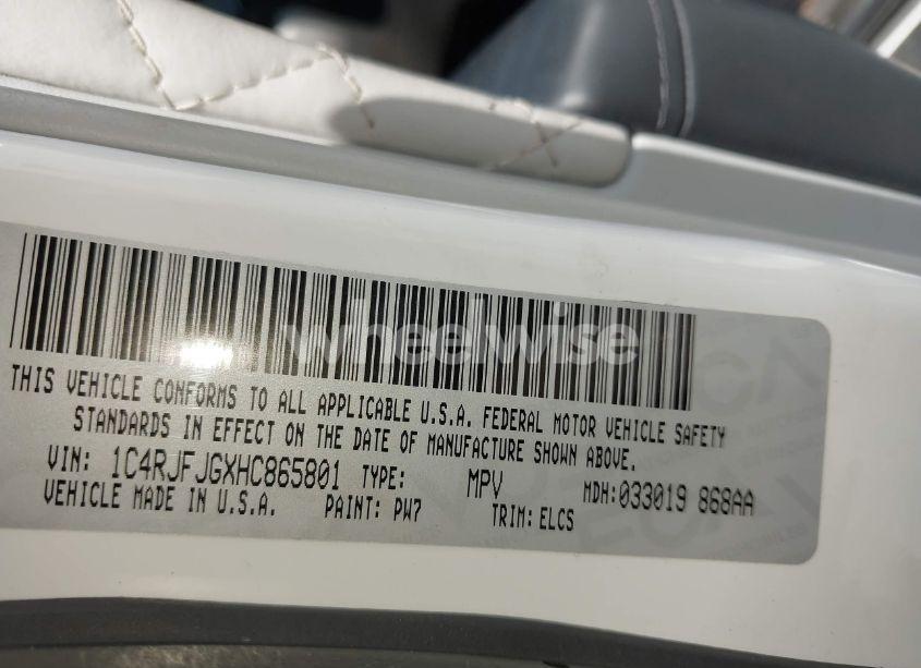 Photo 9 of 2017 Jeep Grand CHEROKEE SUMMIT 4X4 (VIN 1C4RJFJGXHC865801)