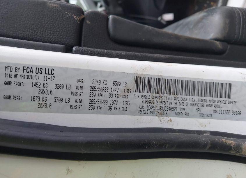 Photo 9 of 2018 Jeep Grand CHEROKEE SUMMIT 4X4 (VIN 1C4RJFJGXJC240921)