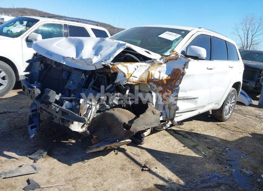 Photo 2 of 2017 Jeep Grand CHEROKEE SUMMIT 4X4 (VIN 1C4RJFJT4HC927934)