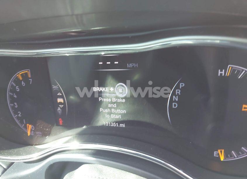 Photo 7 of 2017 Jeep Grand CHEROKEE SUMMIT 4X4 (VIN 1C4RJFJT4HC927934)