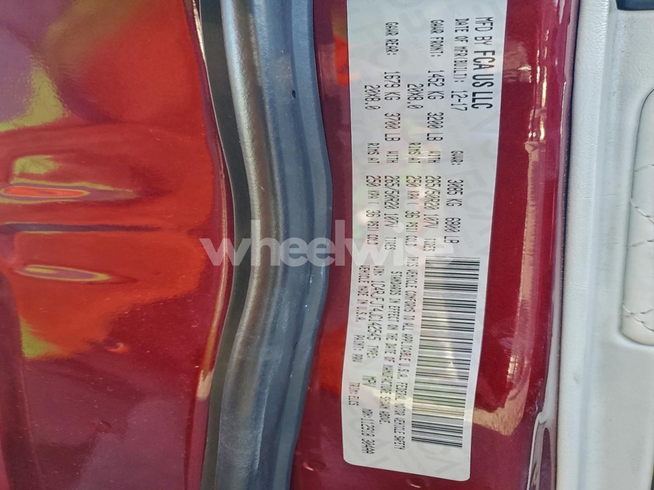 Photo 14 of 2018 JEEP GRAND CHEROKEE SUMMIT (VIN 1C4RJFJT4JC142545)