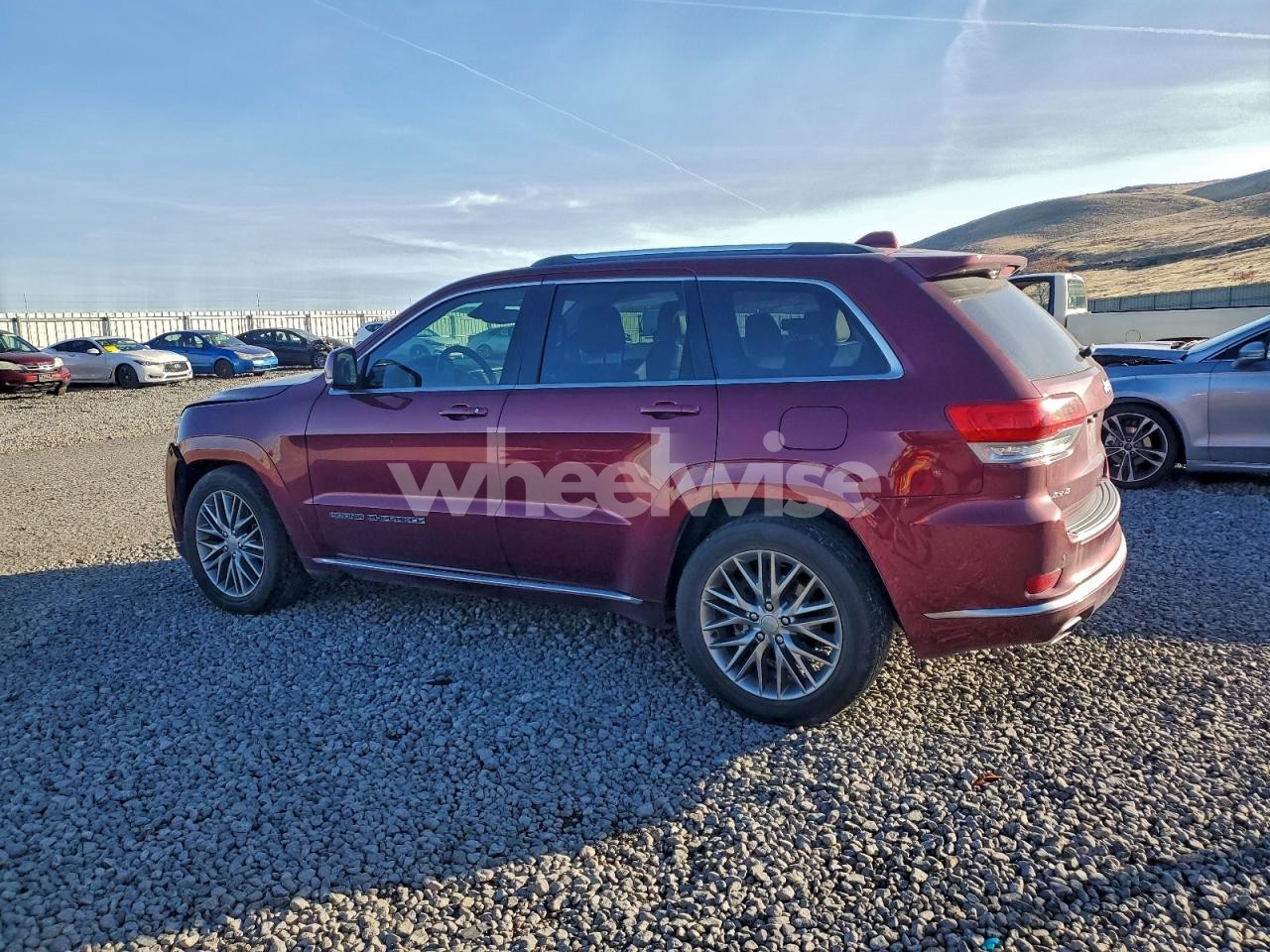 Photo 2 of 2018 JEEP GRAND CHEROKEE SUMMIT (VIN 1C4RJFJT4JC142545)