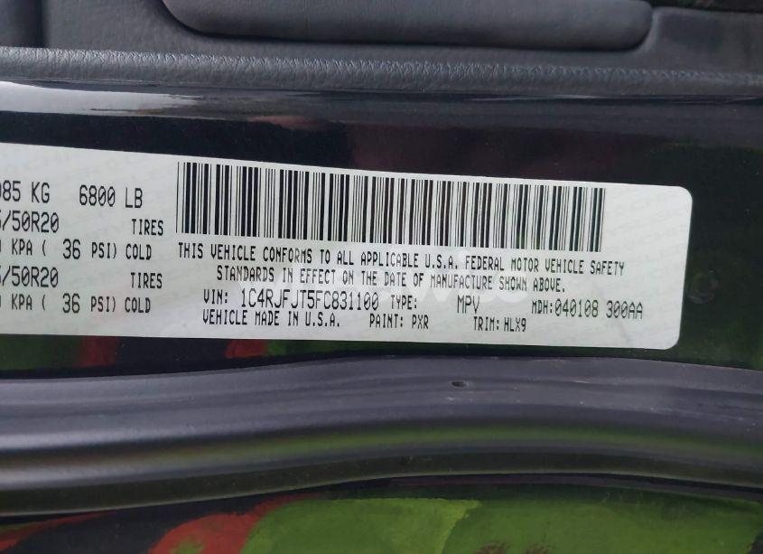 Photo 9 of 2015 Jeep Grand CHEROKEE SUMMIT (VIN 1C4RJFJT5FC831100)