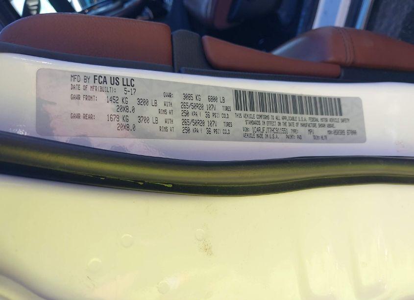 Photo 9 of 2017 Jeep Grand CHEROKEE SUMMIT 4X4 (VIN 1C4RJFJT7HC911551)