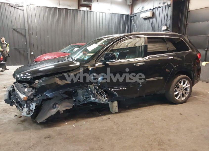 Photo 15 of 2014 Jeep Grand CHEROKEE SUMMIT (VIN 1C4RJFJT8EC448668)