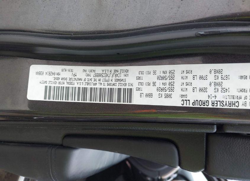 Photo 9 of 2014 Jeep Grand CHEROKEE SUMMIT (VIN 1C4RJFJTXEC508997)