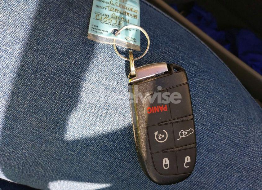 Photo 11 of 2017 Jeep Grand CHEROKEE TRAILHAWK 4X4 (VIN 1C4RJFLG1HC954136)