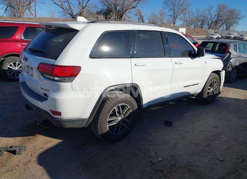 Photo 4 of 2017 Jeep Grand CHEROKEE TRAILHAWK 4X4 (VIN 1C4RJFLG3HC637412)