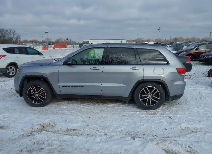Photo 14 of 2017 Jeep Grand CHEROKEE TRAILHAWK 4X4 (VIN 1C4RJFLG3HC700038)
