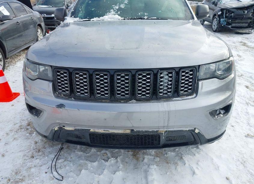 Photo 6 of 2017 Jeep Grand CHEROKEE TRAILHAWK 4X4 (VIN 1C4RJFLG3HC700038)