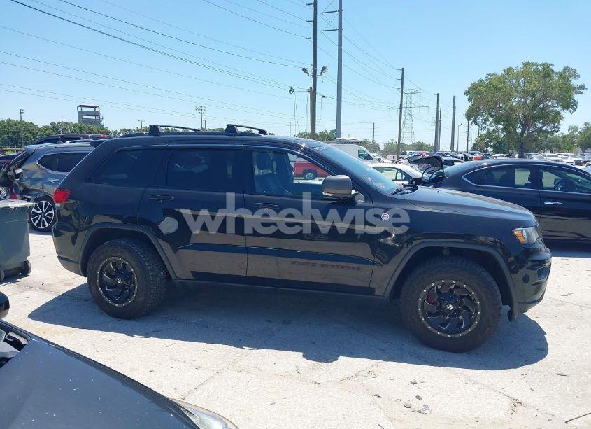 Photo 13 of 2017 Jeep Grand CHEROKEE TRAILHAWK 4X4 (VIN 1C4RJFLG3HC836072)