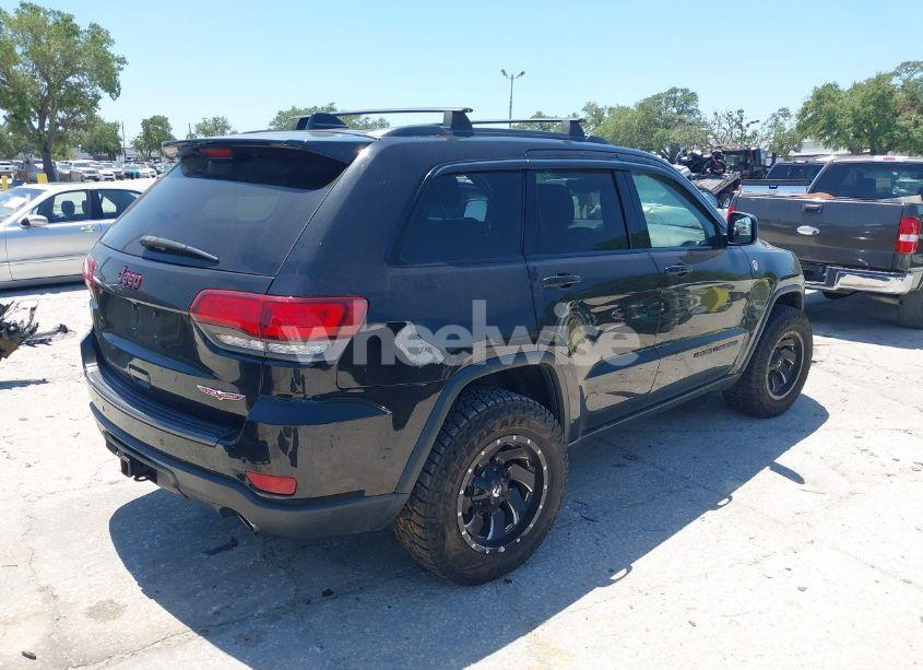 Photo 4 of 2017 Jeep Grand CHEROKEE TRAILHAWK 4X4 (VIN 1C4RJFLG3HC836072)