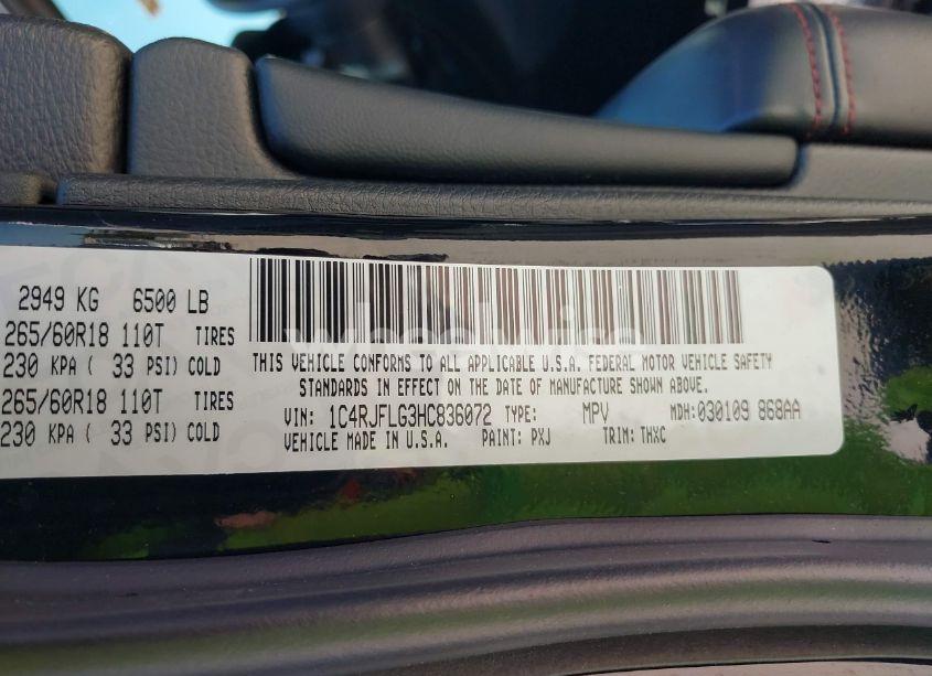 Photo 9 of 2017 Jeep Grand CHEROKEE TRAILHAWK 4X4 (VIN 1C4RJFLG3HC836072)