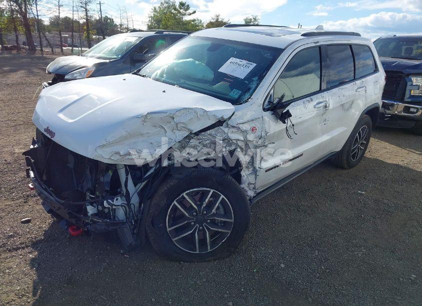 Photo 2 of 2021 Jeep Grand CHEROKEE TRAILHAWK 4X4 (VIN 1C4RJFLG3MC716881)
