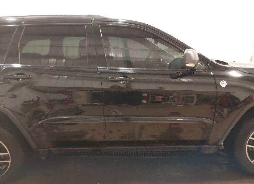 Photo 14 of 2018 Jeep Grand CHEROKEE TRAILHAWK 4X4 (VIN 1C4RJFLG4JC105253)