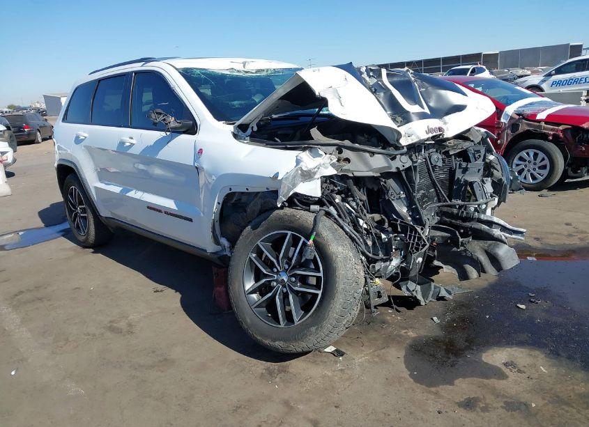 2018 Jeep Grand CHEROKEE TRAILHAWK 4X4 (VIN 1C4RJFLG5JC113474) main photo