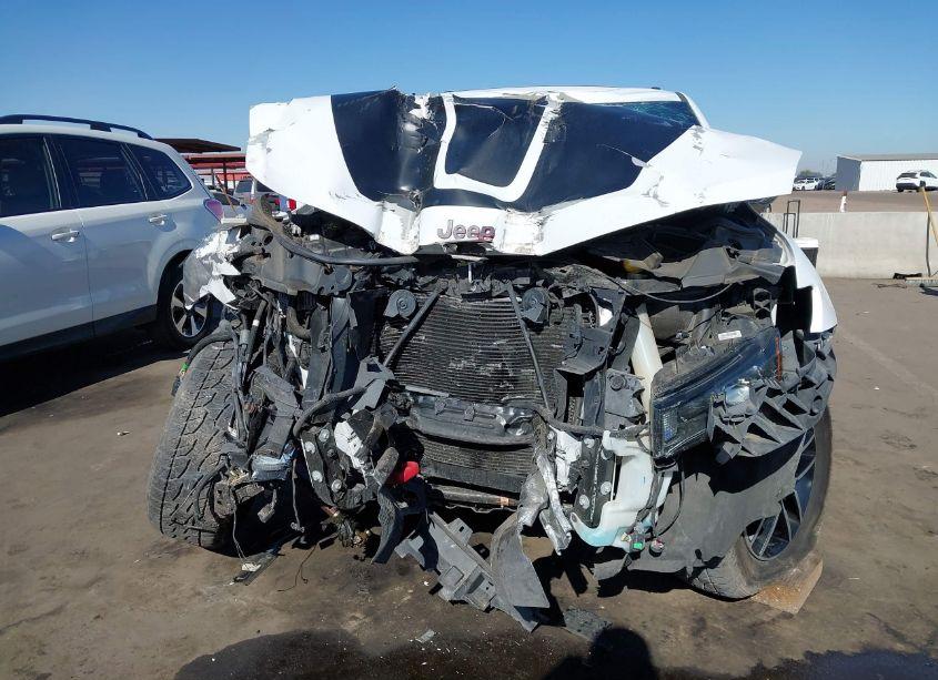 Photo 6 of 2018 Jeep Grand CHEROKEE TRAILHAWK 4X4 (VIN 1C4RJFLG5JC113474)