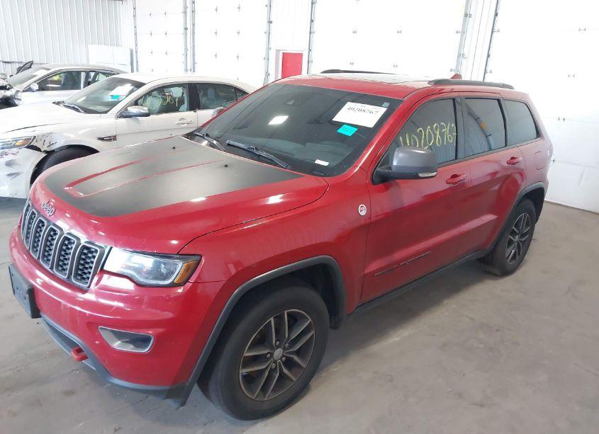 Photo 2 of 2017 Jeep Grand CHEROKEE TRAILHAWK 4X4 (VIN 1C4RJFLG6HC665172)