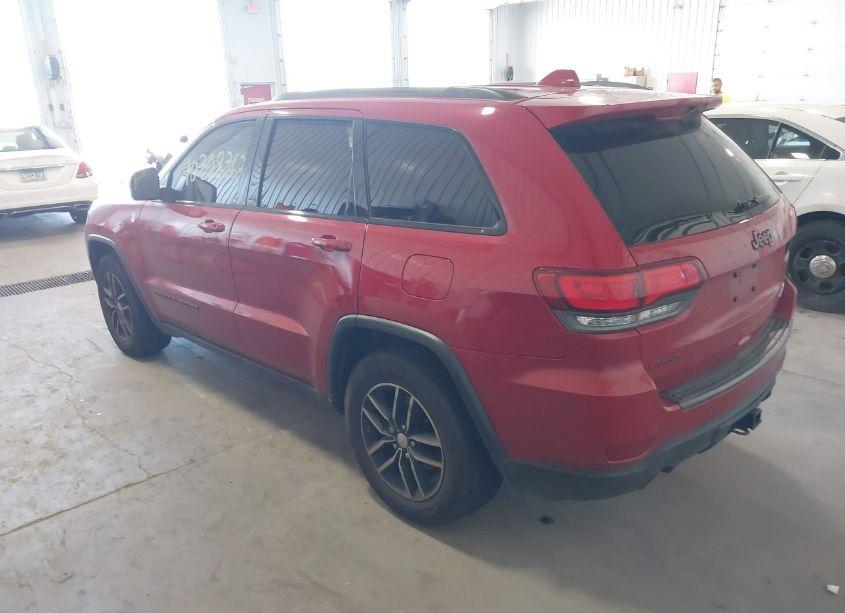Photo 3 of 2017 Jeep Grand CHEROKEE TRAILHAWK 4X4 (VIN 1C4RJFLG6HC665172)