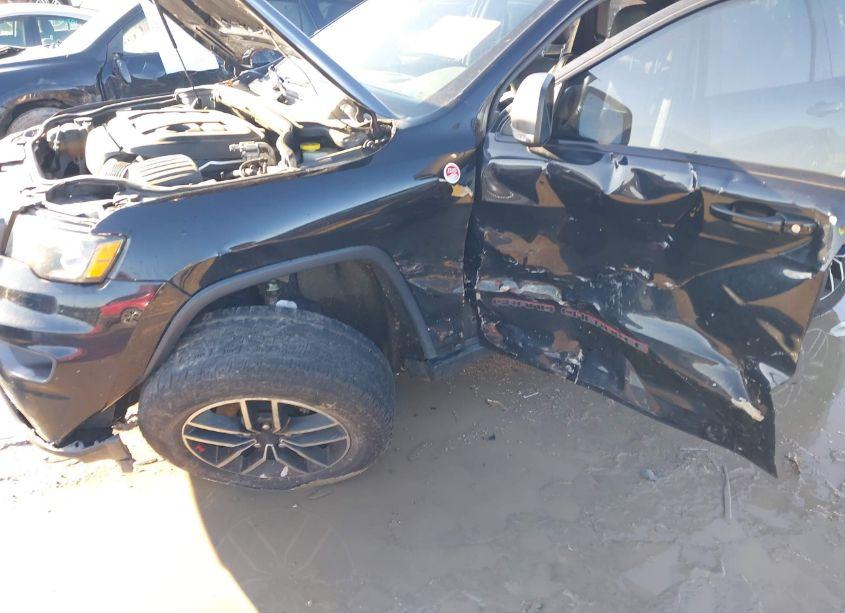 Photo 6 of 2019 Jeep Grand CHEROKEE TRAILHAWK 4X4 (VIN 1C4RJFLG6KC640067)