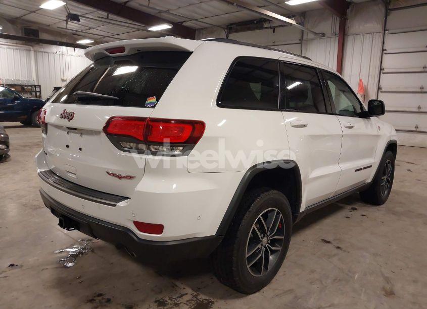Photo 4 of 2017 Jeep Grand CHEROKEE TRAILHAWK 4X4 (VIN 1C4RJFLG7HC712208)
